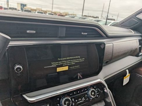 New 2026 GMC Sierra 2500 Denali Ultimate AWD/4WD image 22