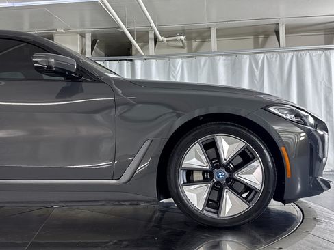 Used 2023 BMW i4 eDrive40 w/ Premium Package RWD image 36