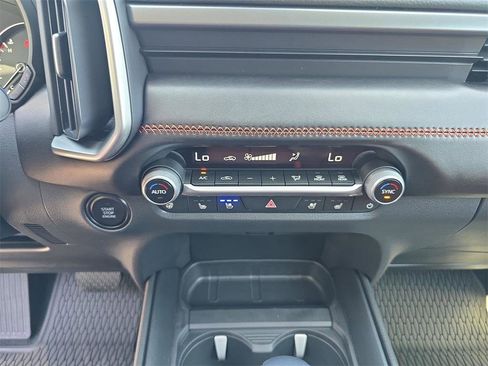 New 2025 MAZDA CX-50 AWD 2.5 Turbo w/ Weather Package image 16