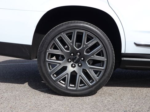 Used 2026 GMC Yukon Denali Ultimate image 12