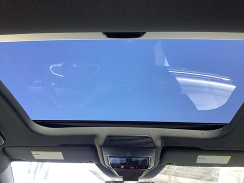 New 2026 Volkswagen GTI SE image 19