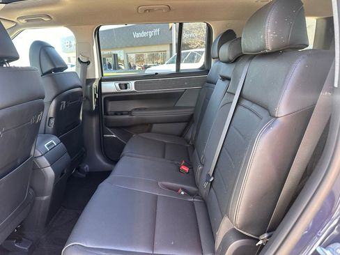 Certified 2025 Hyundai Santa Fe Limited image 22