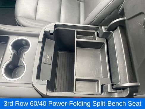 Used 2023 Chevrolet Tahoe Z71 w/ Luxury Package image 14