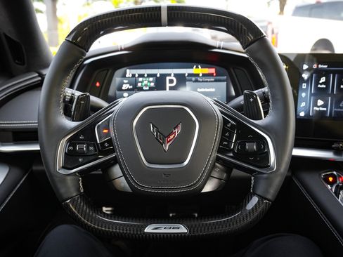 Used 2024 Chevrolet Corvette Z06 w/ Z07 Performance Package image 18