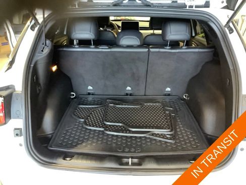 Used 2023 Jeep Compass Latitude w/ Convenience Group AWD/4WD image 13