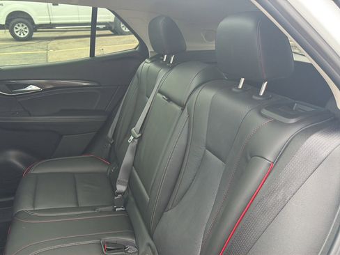 Used 2022 Buick Envision Essence w/ Sport Touring Package FWD image 16