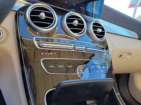 Used 2020 Mercedes-Benz C 300 Sedan image 28