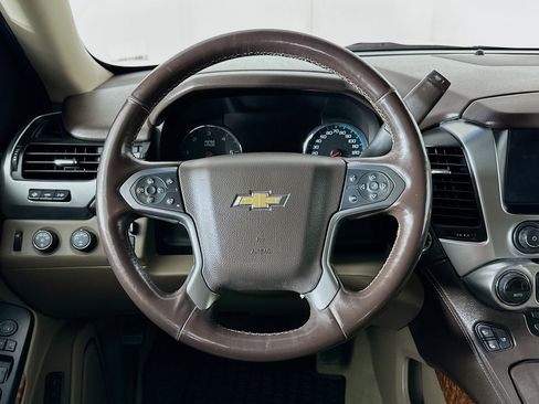 Used 2017 Chevrolet Tahoe Premier AWD/4WD image 18