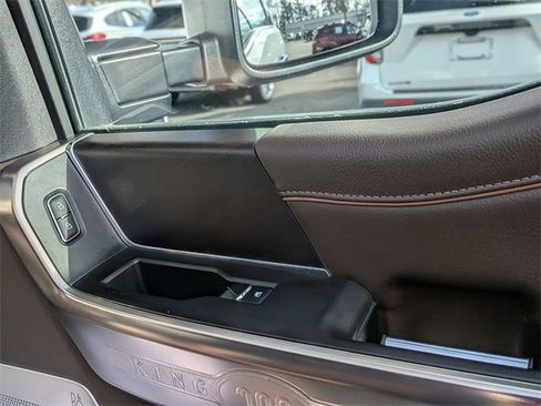 Used 2024 Ford F350 King Ranch w/ Chrome Package image 38
