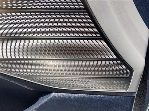 Used 2025 Hyundai Palisade Calligraphy FWD image 19