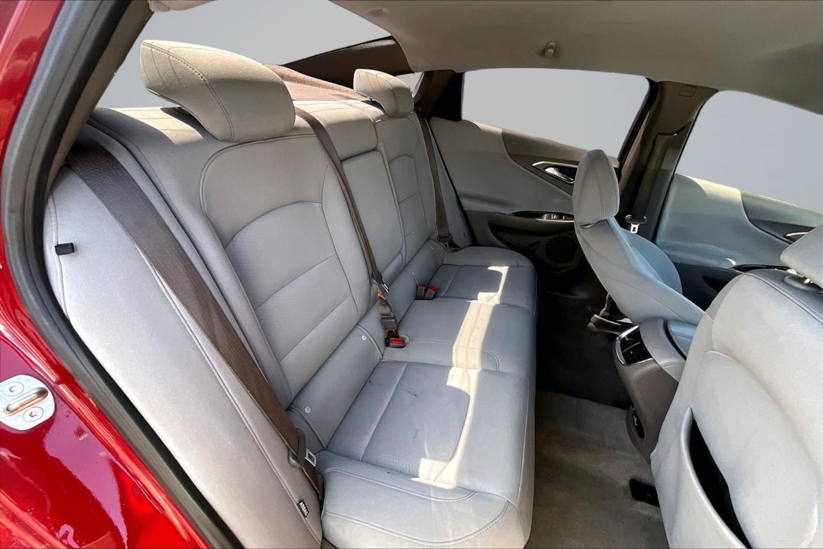 Used 2016 Chevrolet Malibu LT FWD image 26