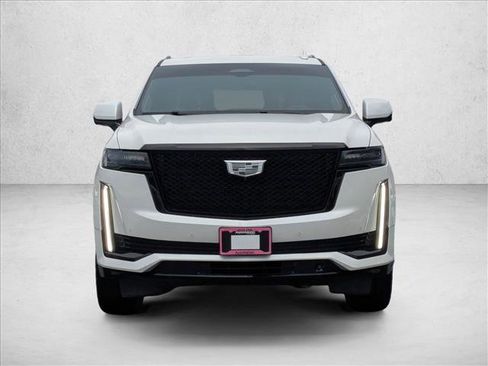 Used 2021 Cadillac Escalade Sport Platinum image 2
