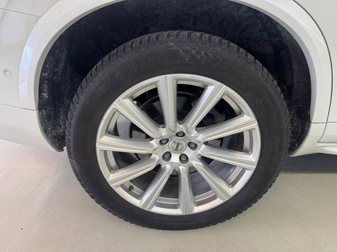 Used 2016 Volvo XC90 T8 Inscription w/ Vision Package image 29