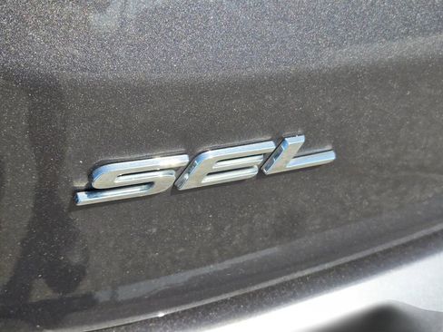 Used 2024 Ford Edge SEL AWD/4WD image 12