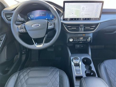 Used 2023 Ford Escape Platinum w/ Premium Technology Package image 14