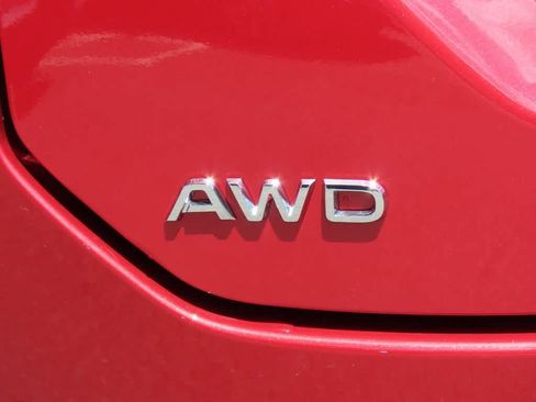 New 2025 Honda Pilot Touring image 8