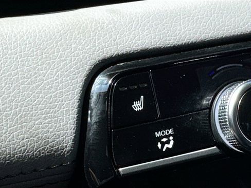 Used 2024 Honda Pilot EX-L image 19