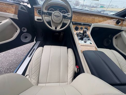 Used 2020 Bentley Continental GT image 5