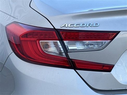 Used 2020 Honda Accord LX image 6