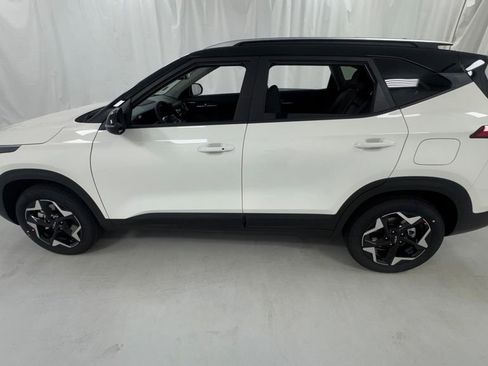 New 2026 Kia Seltos S AWD/4WD image 6
