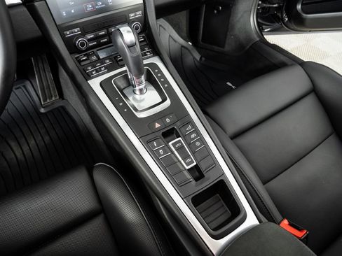 Used 2024 Porsche 718 Boxster GTS image 17