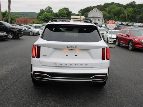 Used 2022 Kia Sorento SX image 6
