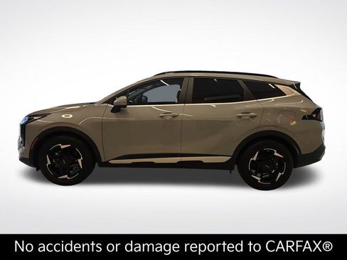 Certified 2026 Kia Sportage EX w/ EX Panorama Roof Package FWD image 2