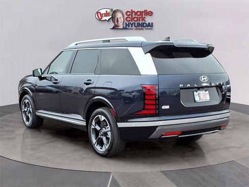 New 2026 Hyundai Palisade Limited image 3