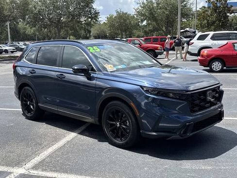 Certified 2025 Honda CR-V Sport image 2