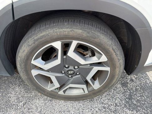 Used 2024 Hyundai Palisade Limited FWD image 15