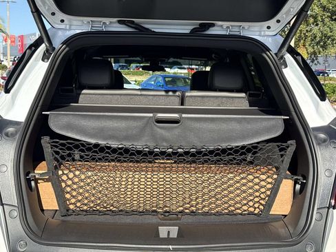 New 2026 Cadillac XT5 Luxury w/ LPO, Premium Carpet Package image 11