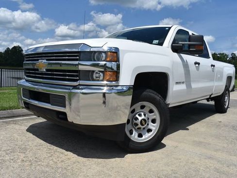 Used 2016 Chevrolet Silverado 2500 W/T w/ WT Convenience Package image 5