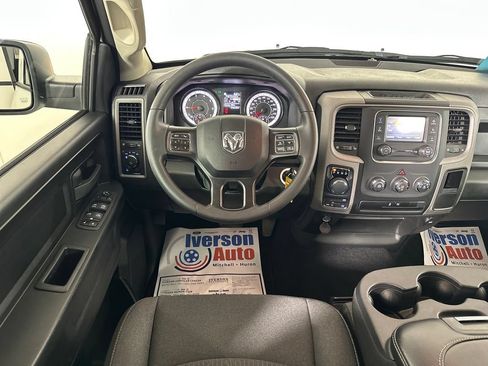 Used 2024 RAM 1500 Tradesman w/ Tradesman SXT Package AWD/4WD image 27