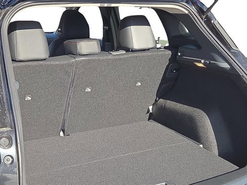 New 2026 Nissan Kicks SR w/ SR Premium Package image 8