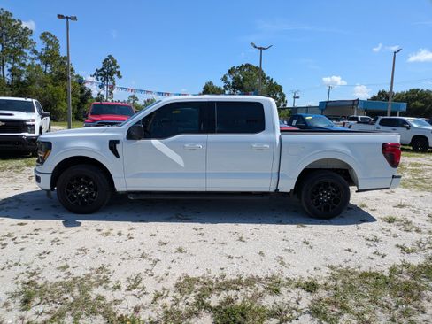Used 2024 Ford F150 XLT w/ XLT Black Appearance Package RWD image 7