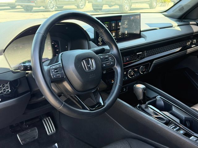 Used 2024 Honda Accord Sport image 10