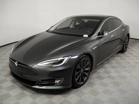 Used 2016 Tesla Model S AWD image 1