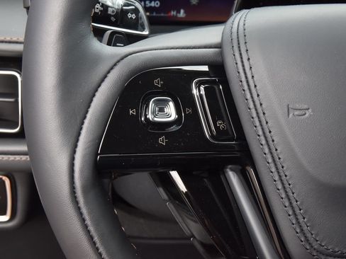 New 2026 Lincoln Aviator Reserve w/ Jet Appearance Package RWD image 55