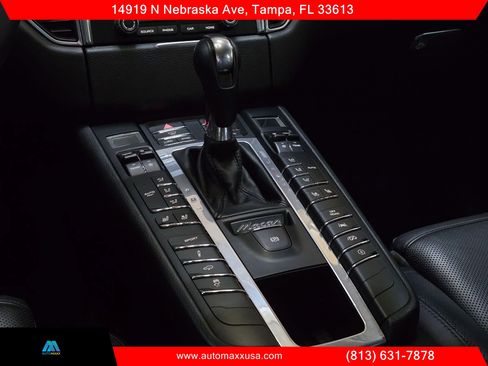 Used 2018 Porsche Macan GTS image 19