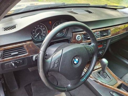 Used 2006 BMW 330xi Sedan AWD/4WD image 10