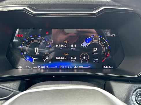 Used 2024 Chevrolet Colorado LT w/ LT Convenience Package image 14