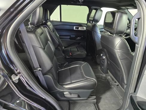Used 2021 Ford Explorer ST w/ Equipment Group 401A AWD/4WD image 12