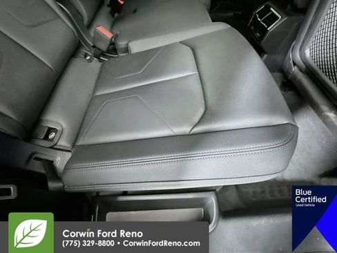 Used 2024 Audi Q3 2.0T Premium Plus w/ Premium Plus Package AWD/4WD image 34