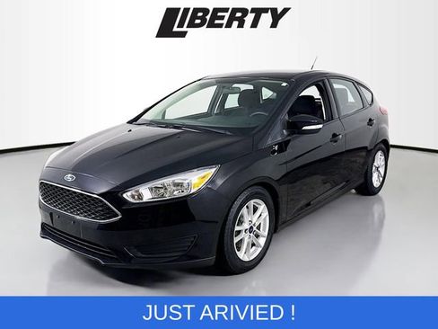 Used 2016 Ford Focus SE image 3