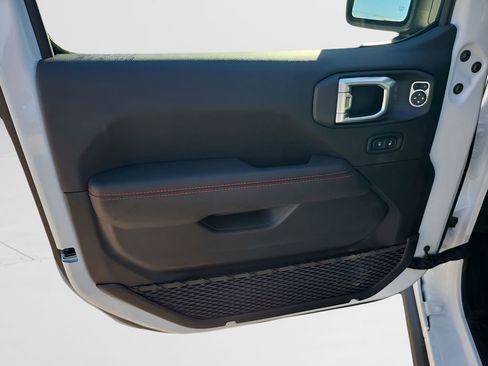 New 2026 Jeep Wrangler Rubicon image 42