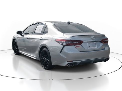 Used 2023 Toyota Camry XSE image 3