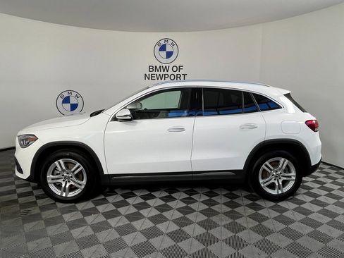 Used 2023 Mercedes-Benz GLA 250 4MATIC w/ Premium Package image 13