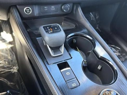 Used 2023 Nissan Rogue SL w/ SL Premium Package AWD/4WD image 16