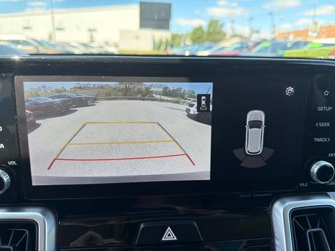 Certified 2021 Kia Sorento EX w/ EX AWD X-Line Package image 28