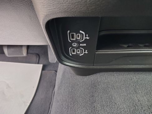 Certified 2024 RAM 2500 Big Horn w/ Safety Group image 31